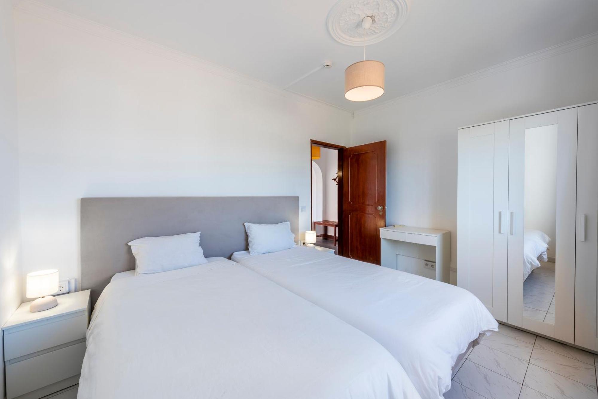 Solgarve Aparthotel Quarteira Ngoại thất bức ảnh