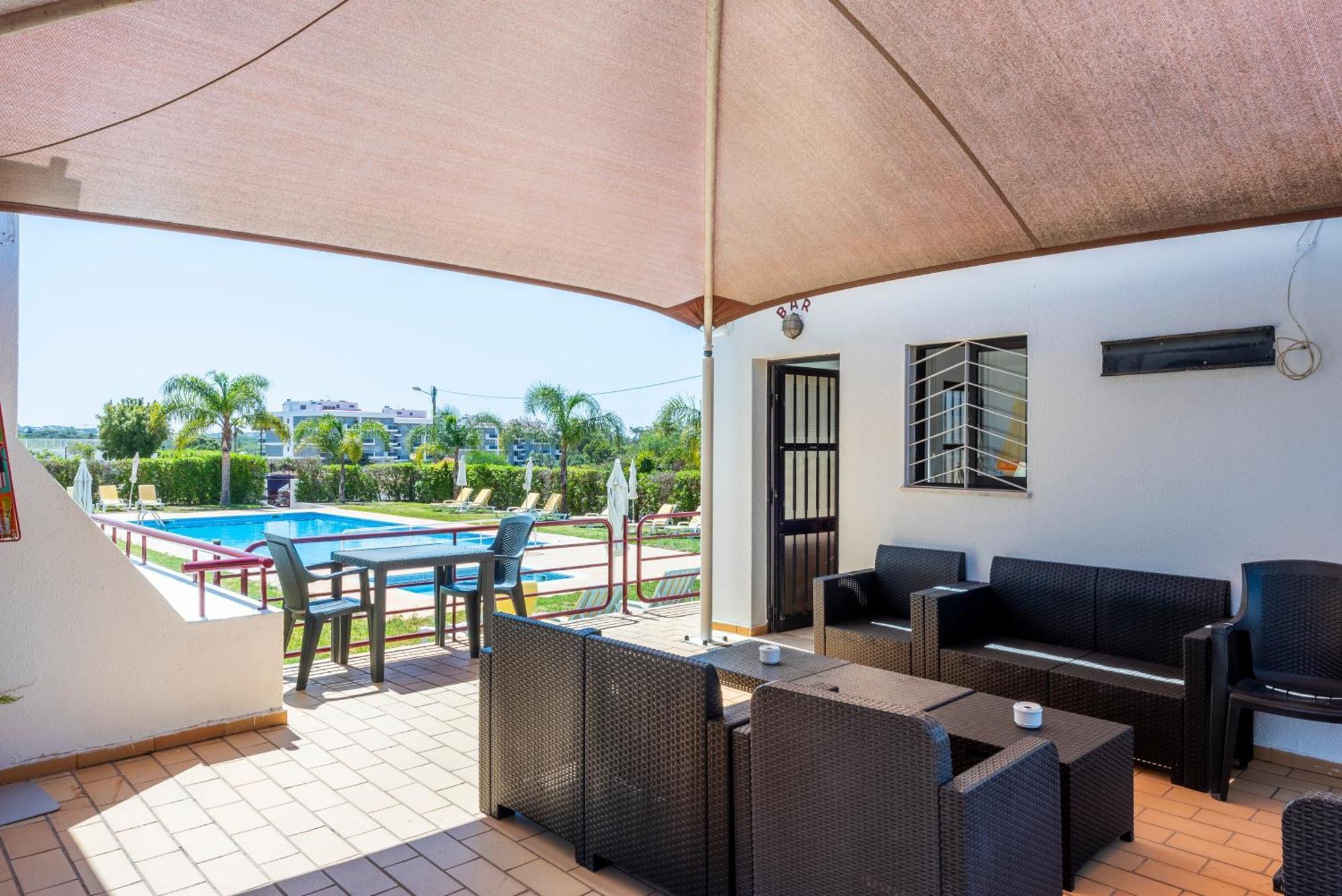 Solgarve Aparthotel Quarteira Ngoại thất bức ảnh