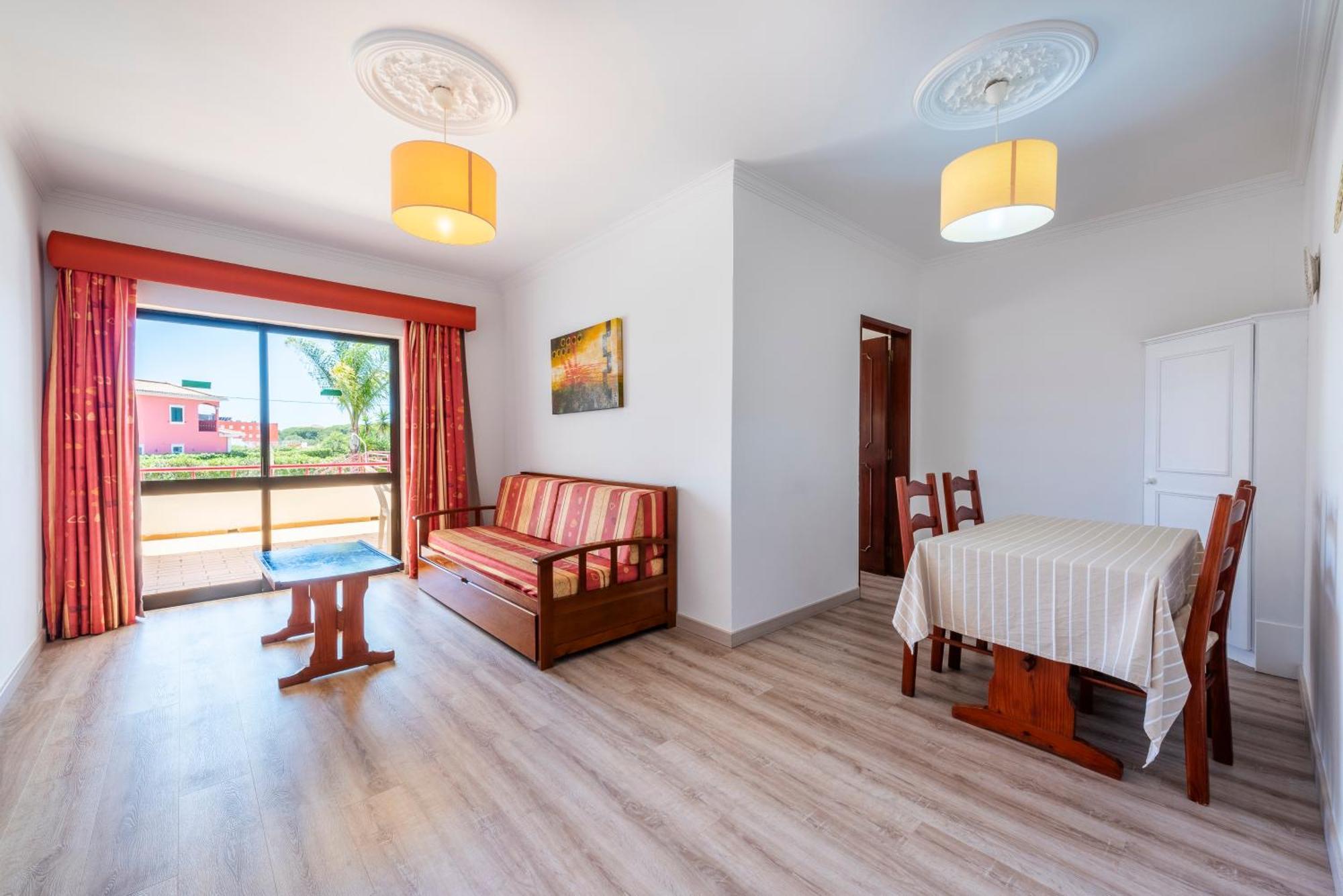 Solgarve Aparthotel Quarteira Ngoại thất bức ảnh